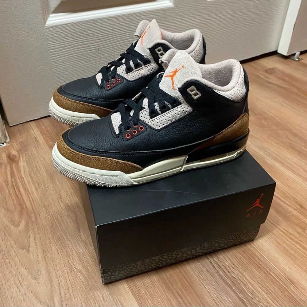 2022 Air Jordan 3 Retro “Desert Elephant” Size 7.5